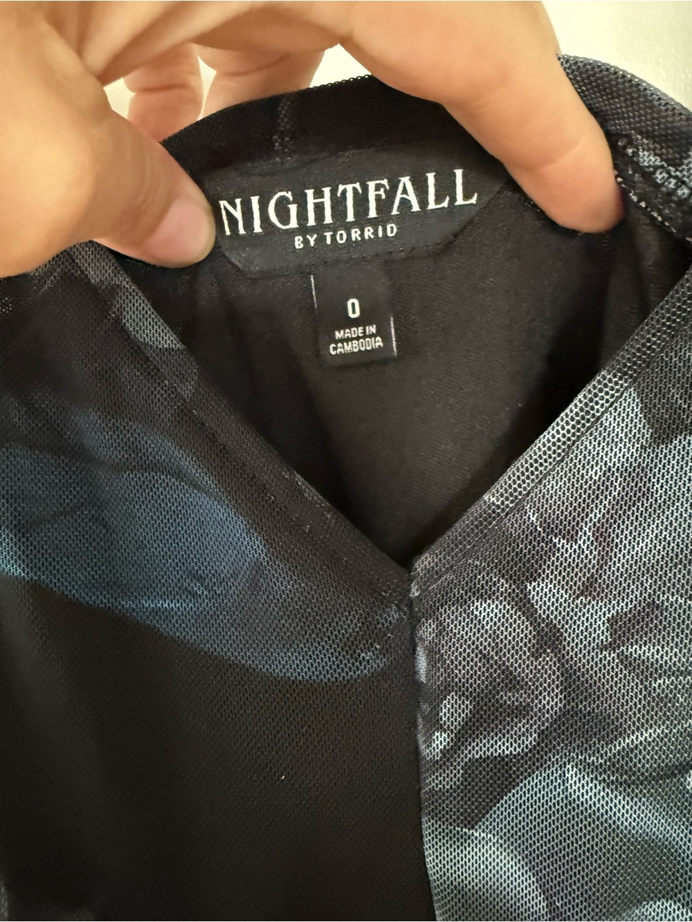 Torrid Nightfall Size 0 Black Floral Slip Dress with Blue Rose Print - Picture 5 of 6